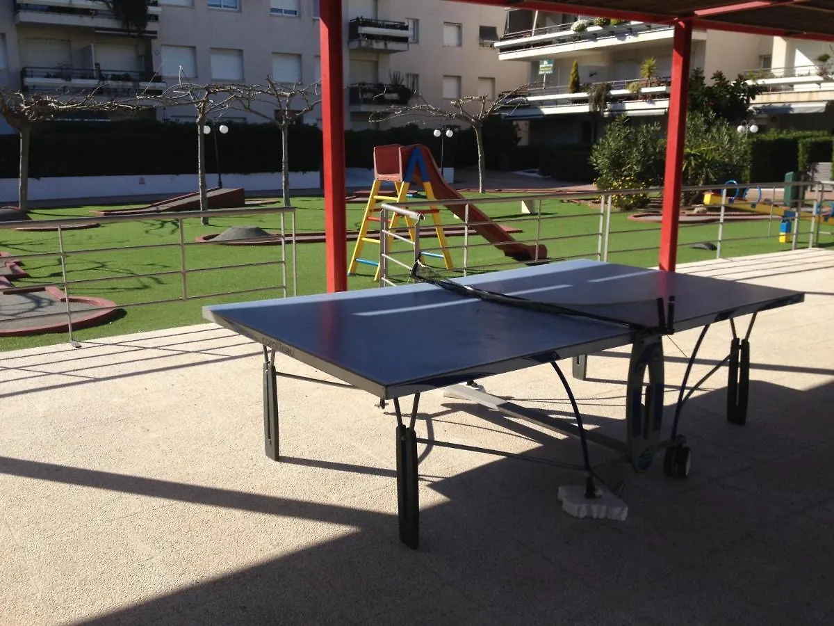 Cal Enric Playa Apartment Cubelles Spain